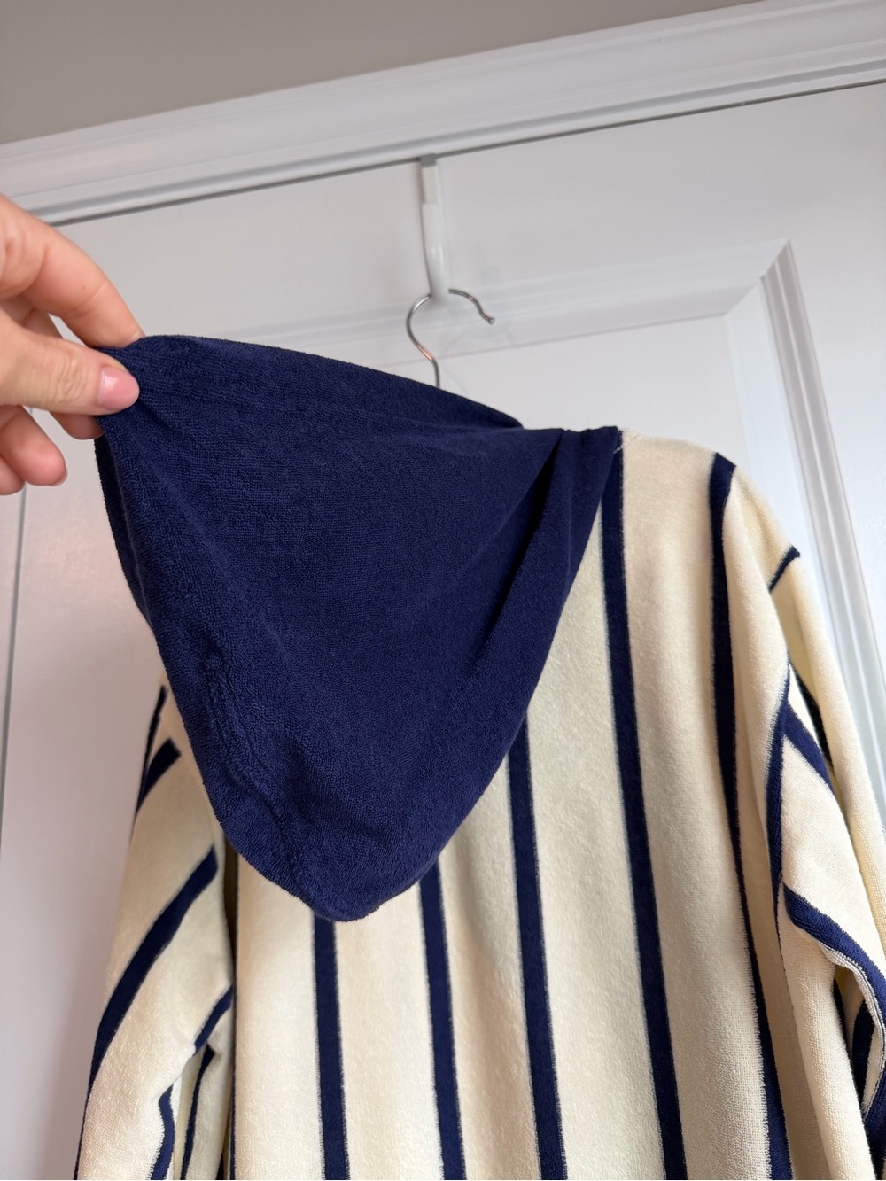 J. Crew Crewcuts Kids Hooded Pullover Towel Terry Cream Blue Stripes NWT Size XL - Picture 4 of 7